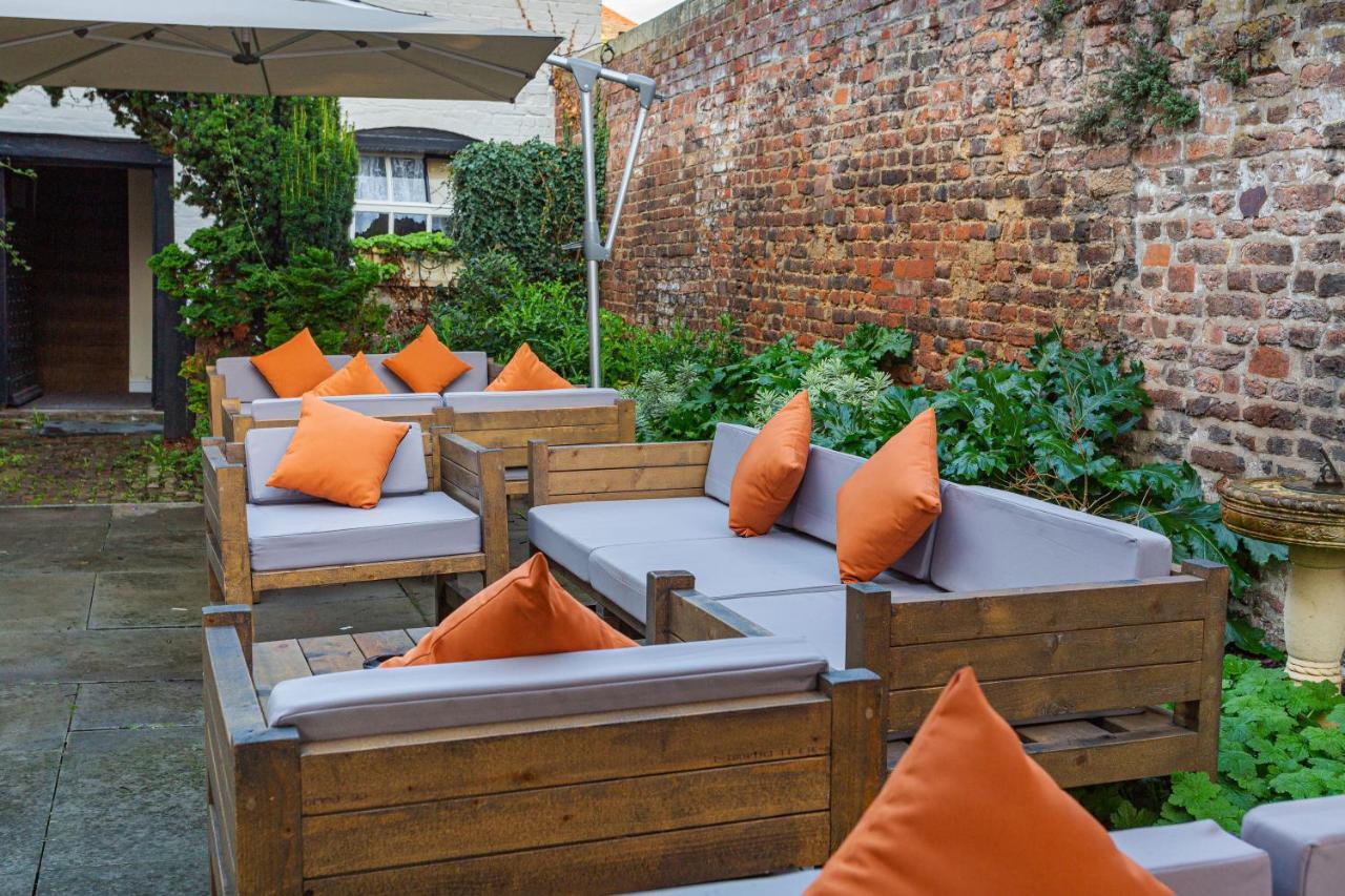 The Tudor House Hotel, Tewkesbury, Gloucestershire Εξωτερικό φωτογραφία